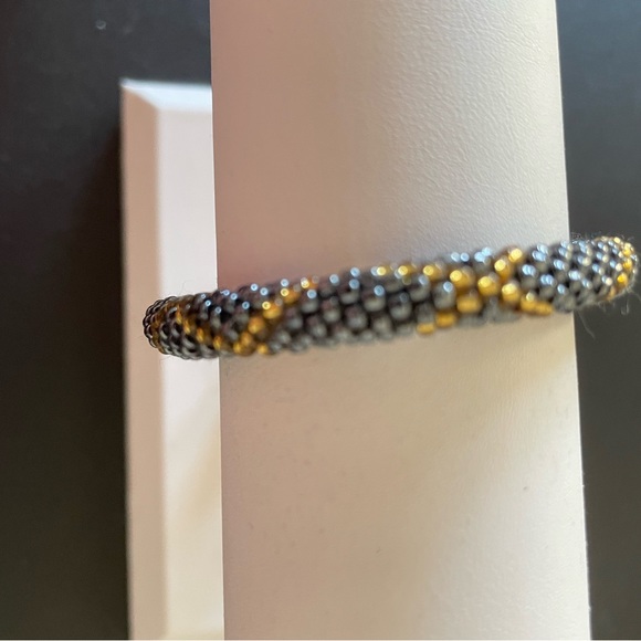 Hand beaded bracelets, made with glass beads - Picture 3 of 14